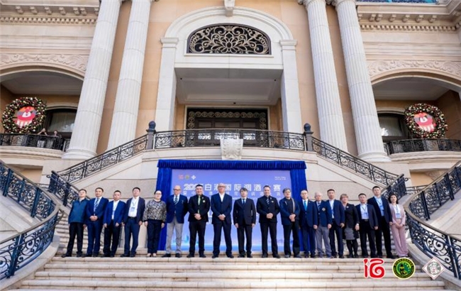 一場(chǎng)國(guó)際調(diào)酒大賽，如何為中國(guó)白酒打開(kāi)“世界吧臺(tái)”？