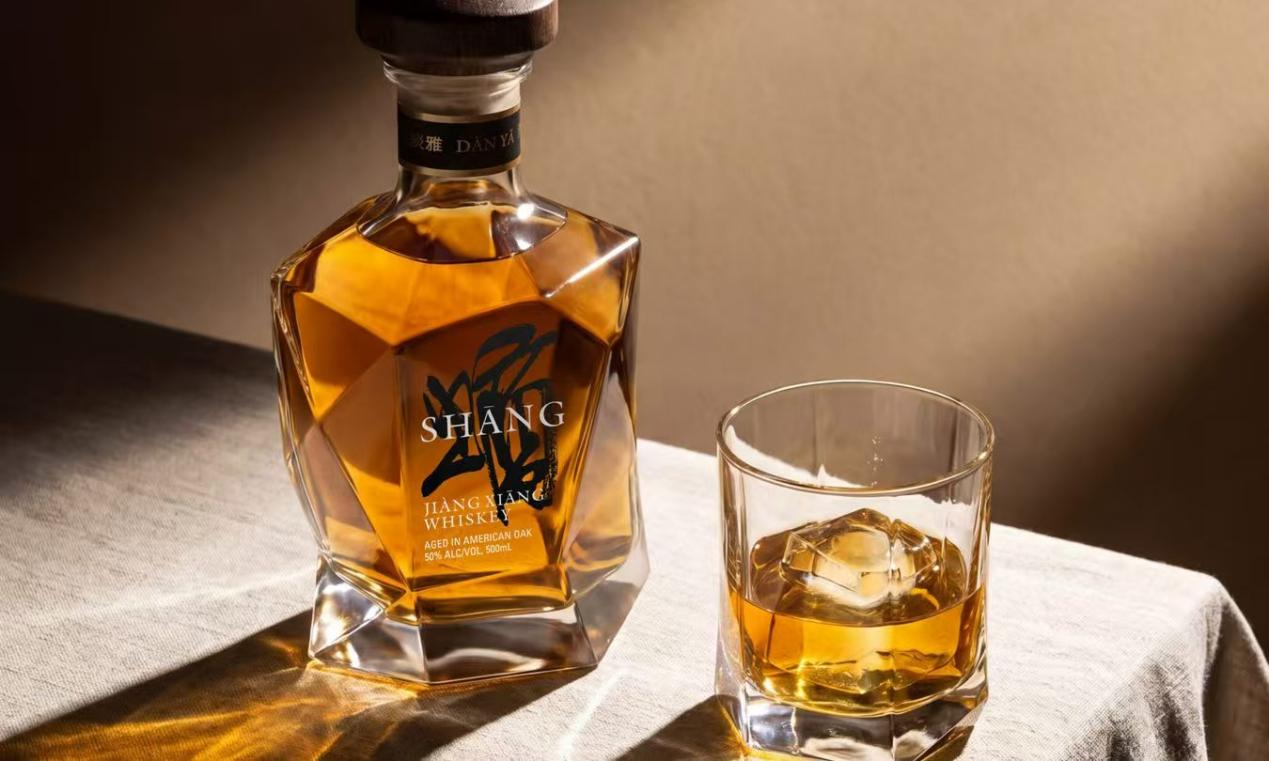 东西方酿造技艺深度融合 威士忌“熵” 登陆美国