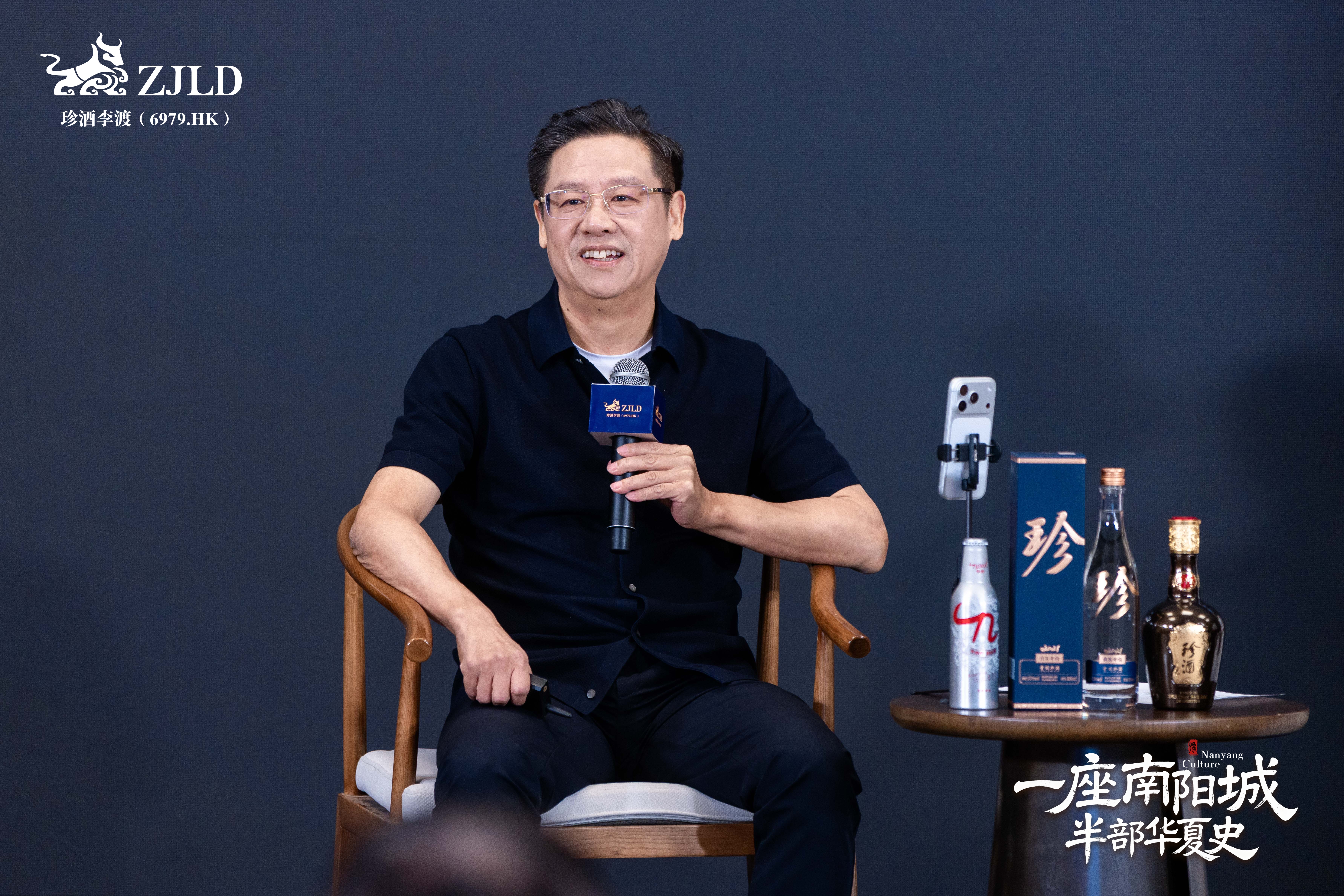 一场直播就是一次城市“重估”，吴向东的IP进化论