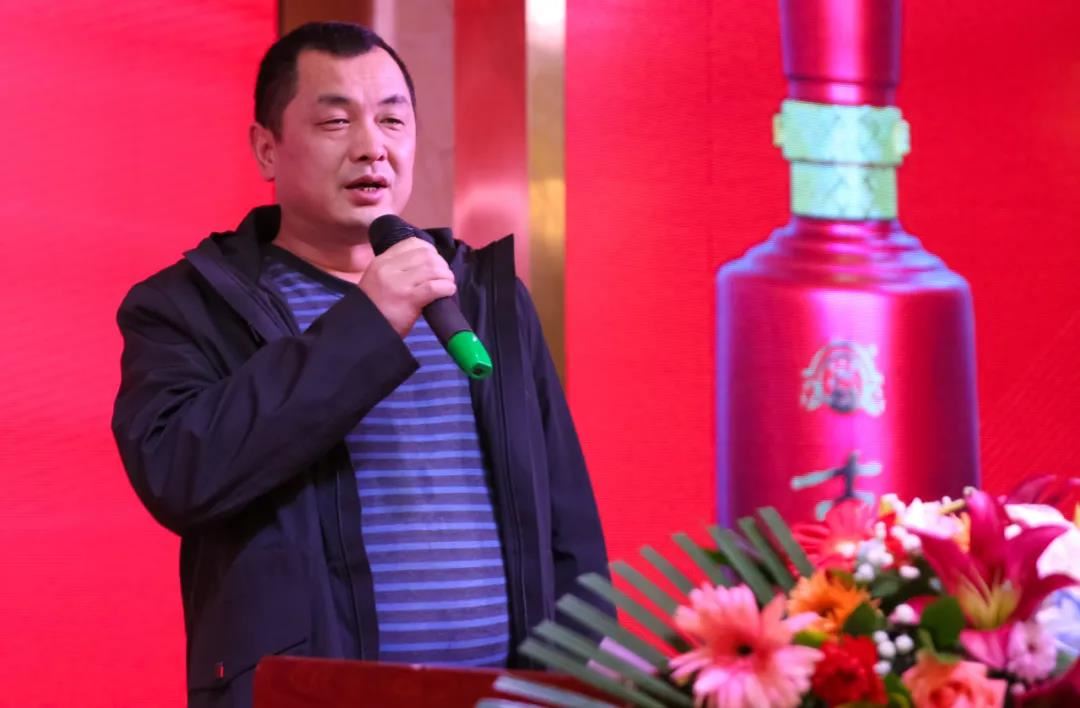 匠心臻品轻奢酱香酱15酱20古秦洋新品发布会隆重举行